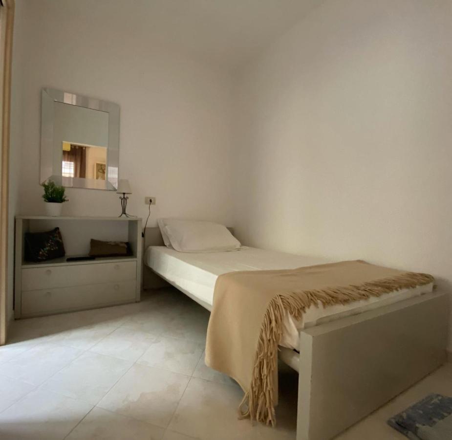 Cala Di Rio B&B 泰尔莫利 外观 照片